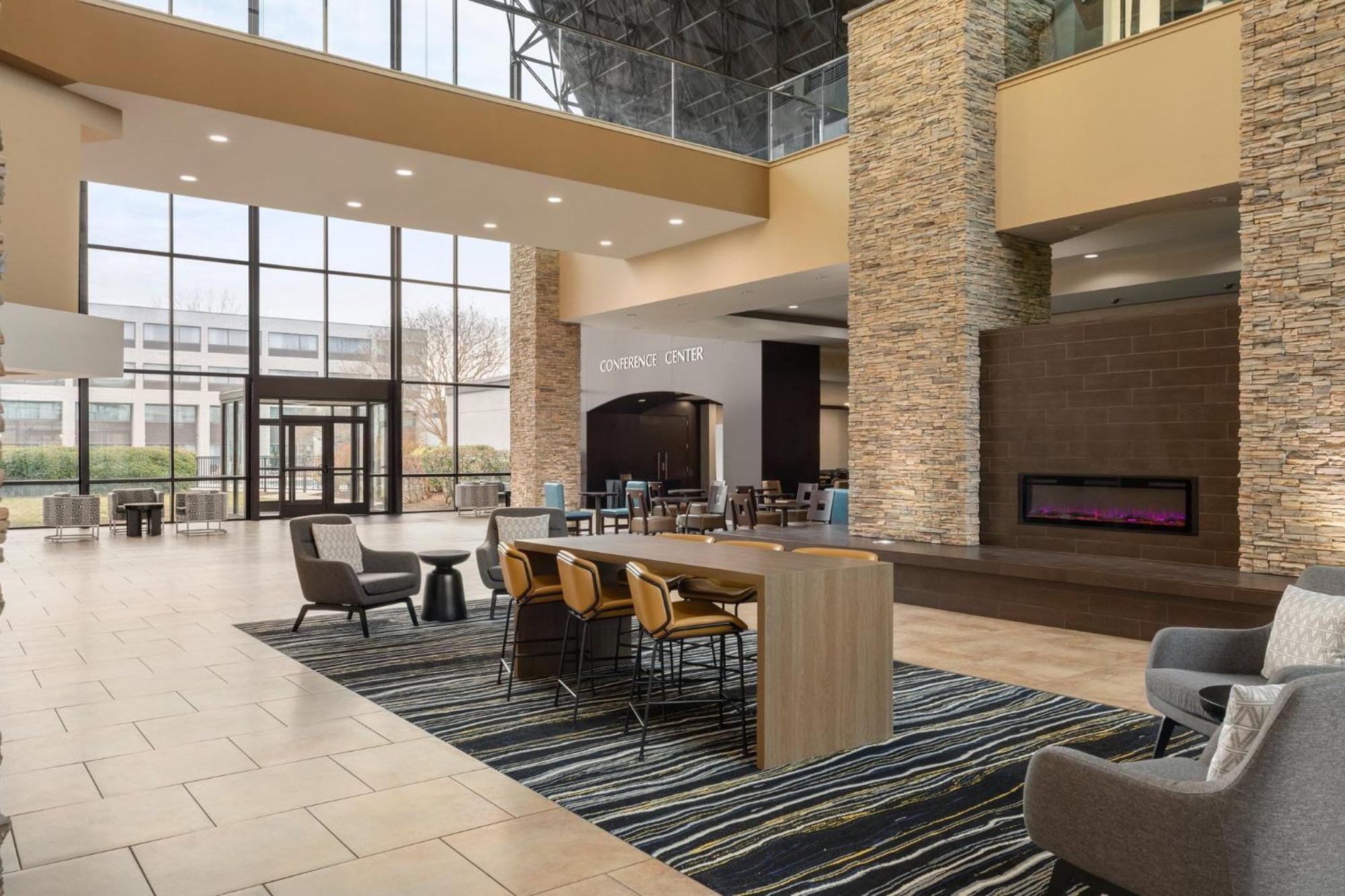 Holiday Inn Virginia Beach - Norfolk By Ihg Dış mekan fotoğraf